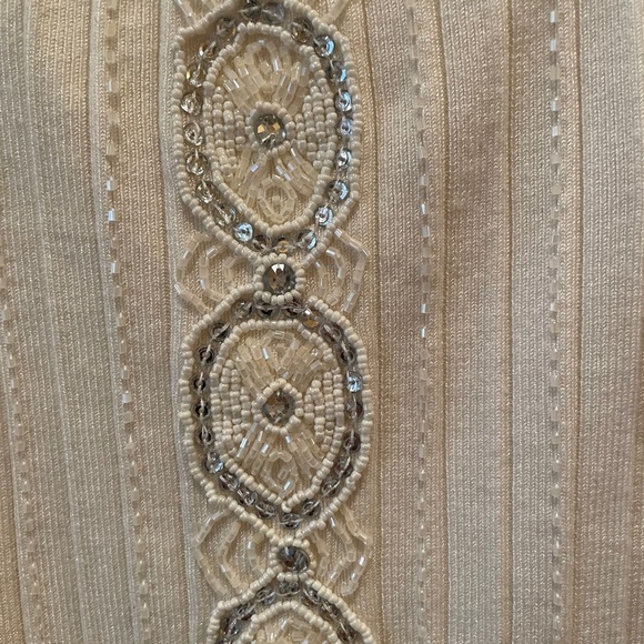 Grace Dane Lewis Sequin Sleeveless Sweater - Picture 2 of 5